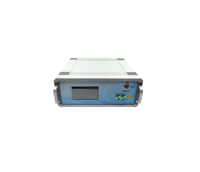 Polarization Maintaining Erbium-doped Fiber Amplifier