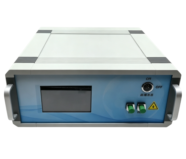 Polarization Maintaining Erbium-doped Fiber Amplifier
